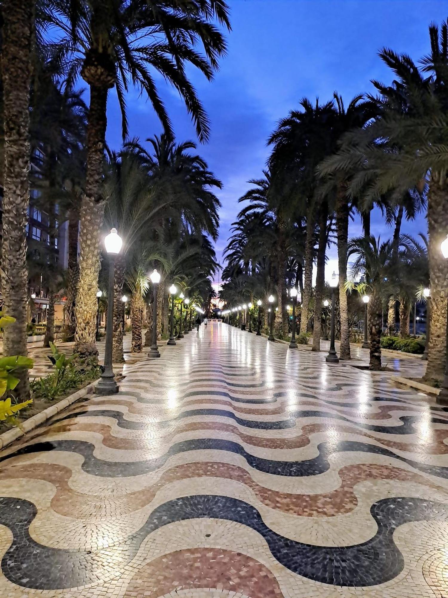 San Francisco 10 - 6 Apartamentos Boutique En El Centro - Playa Postiguet Alicante Kültér fotó